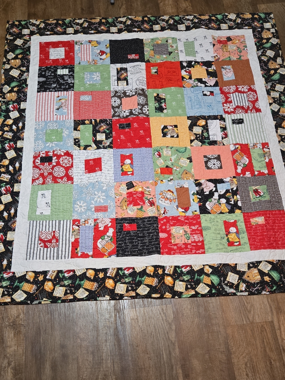 Handmade Multicolor Christmas Patchwork Quilt With 2 Matxhing Pillowcases